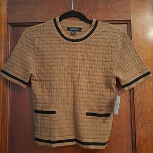 Ellen Tracy Brown Textured Top with Black Accents